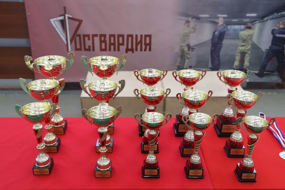 Архангельский росгвардеец стал призером чемпионата Росгвардии по зимнему офицерскому троеборью